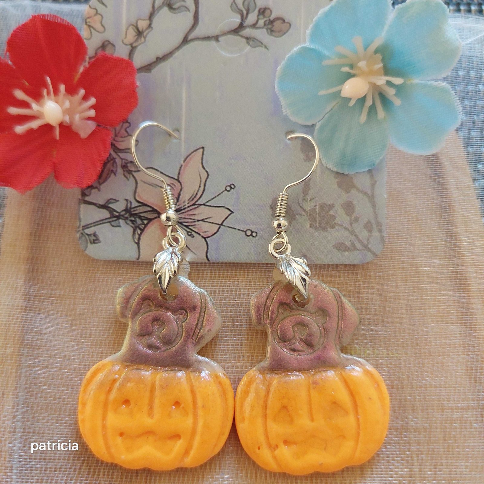 Boucles d'oreilles potiron foufou.