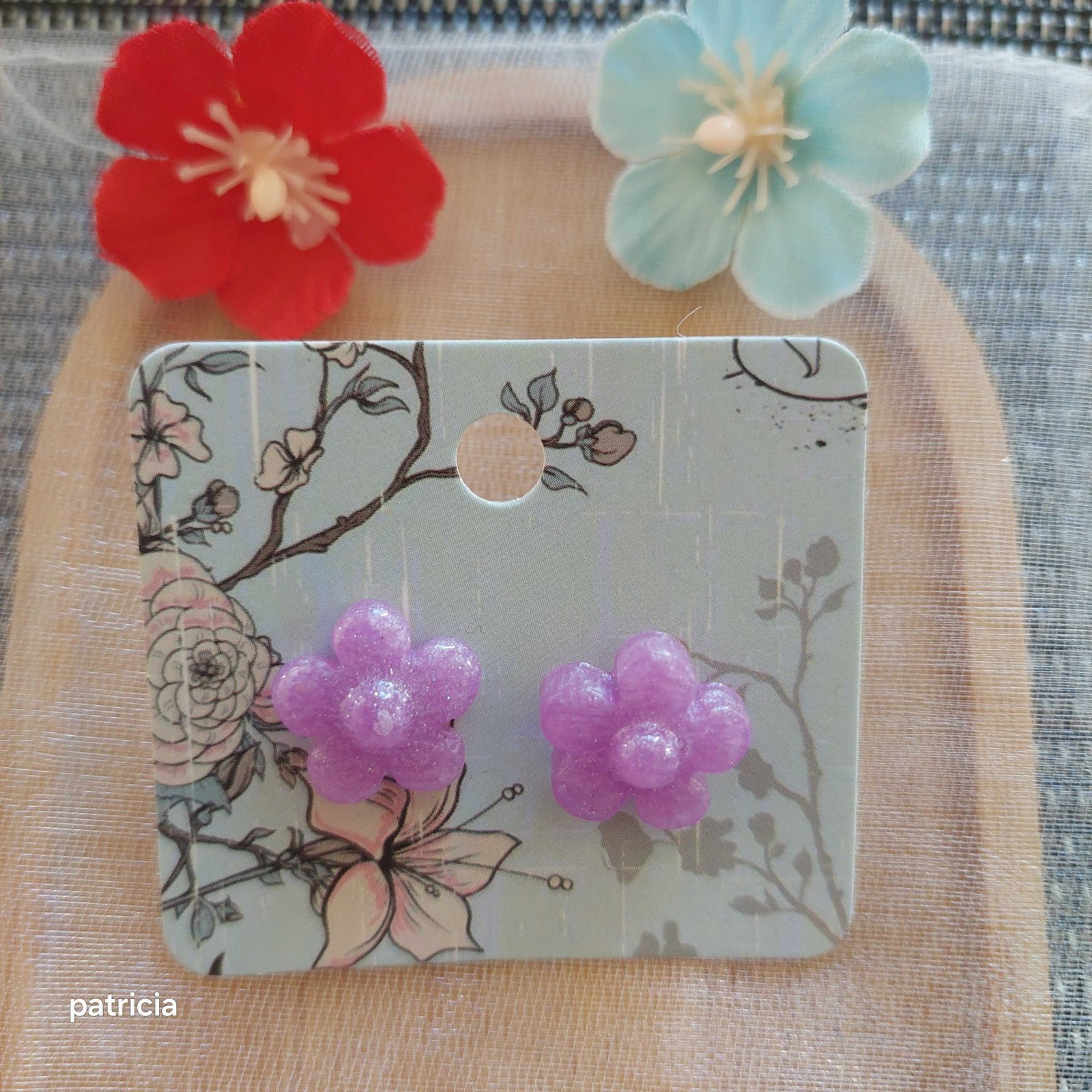 Boucles d'oreilles d'améthyste.